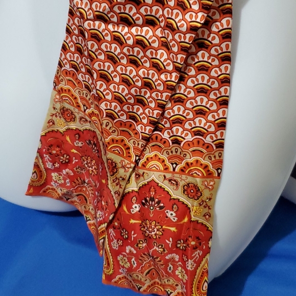 Talbot's Vintage Scarf - Picture 5 of 5